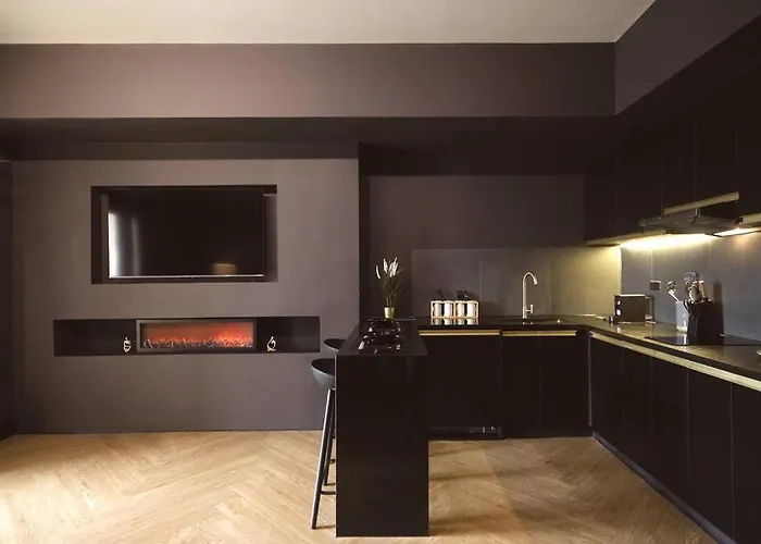 Italian Style Unit In Venice Luxury Residences * Manila